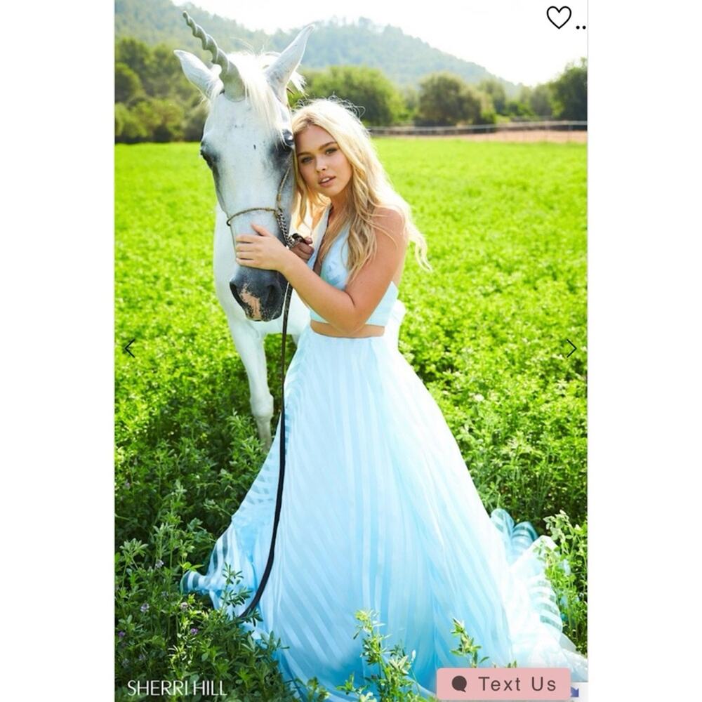 Sherri Hill Blue Stripe 2 Piece Halter A Line Ballgown Formal Prom Dress 4